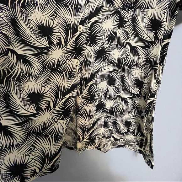 Button down blouse - Picture 6 of 7